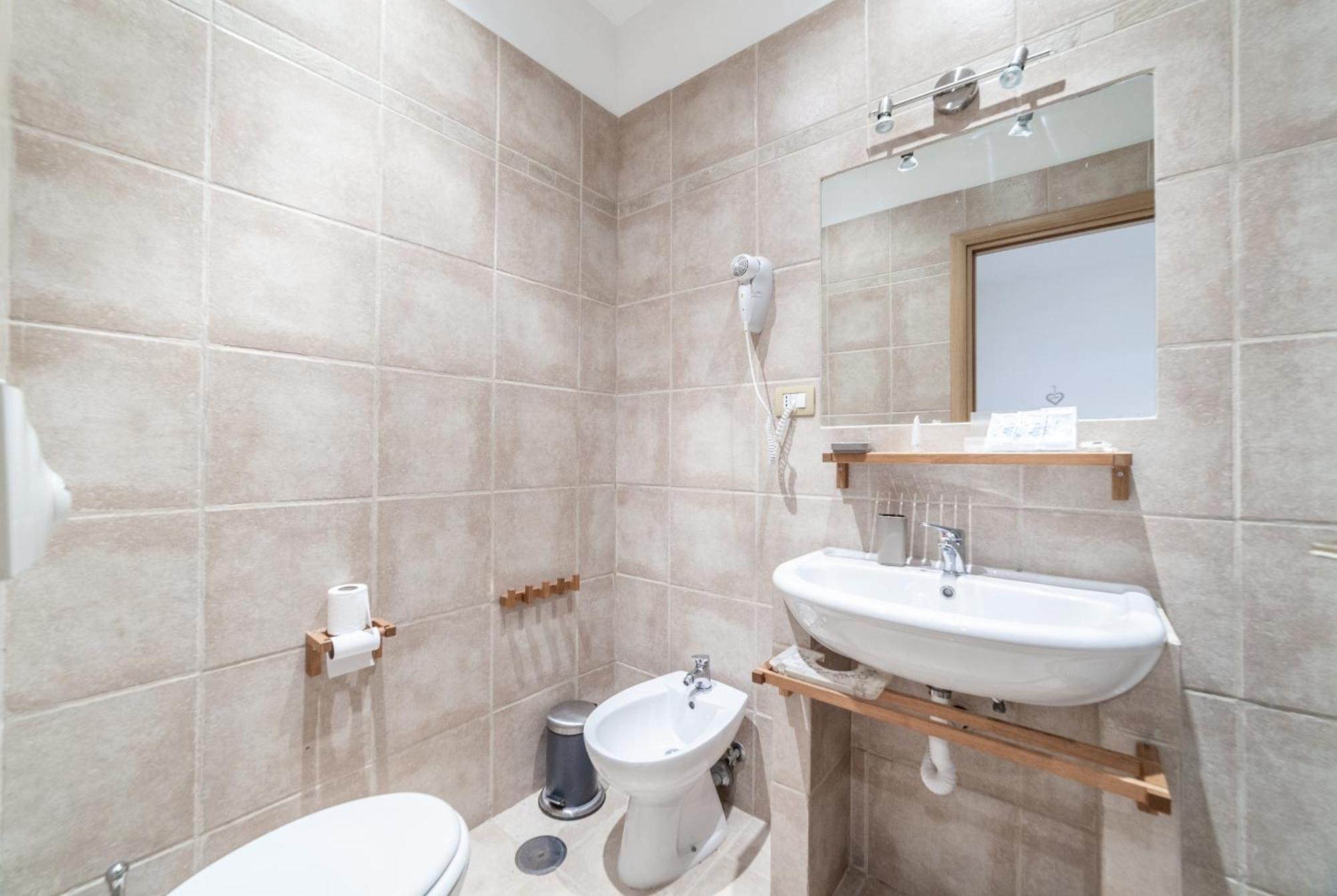 Ubaldi Luxury Rooms Rome Exterior photo